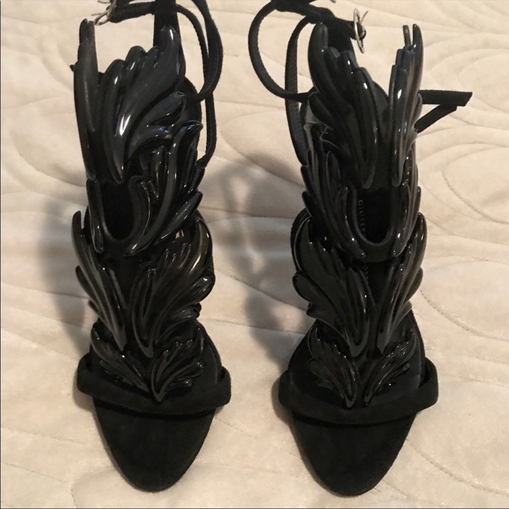 cruel summer giuseppe zanotti
